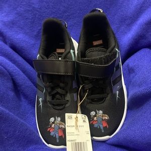 BRAND NEW! Adidas MARVEL RACER TR 2.0 C size 12K!